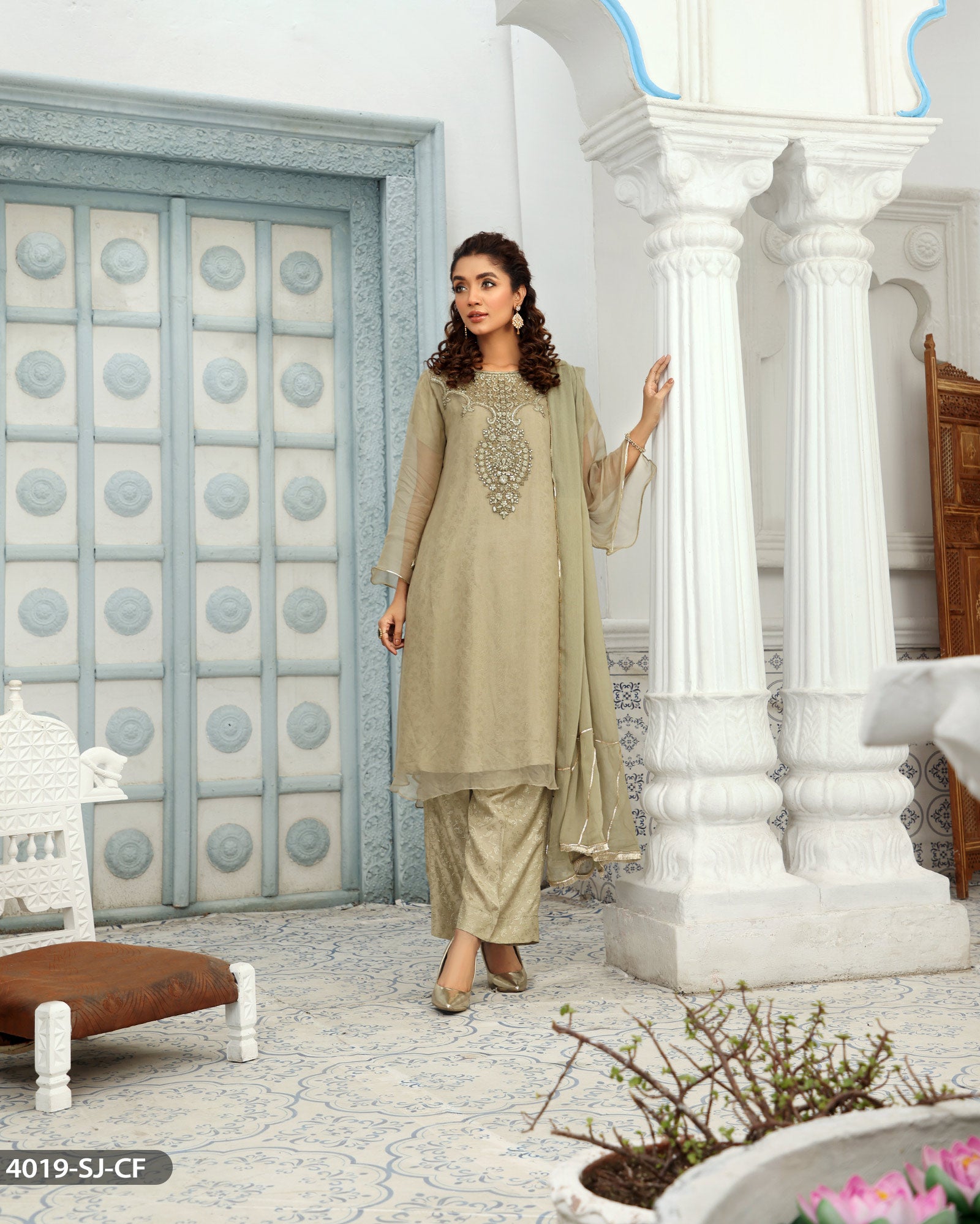 Formal-3PC-Embroidered-Frock-Style