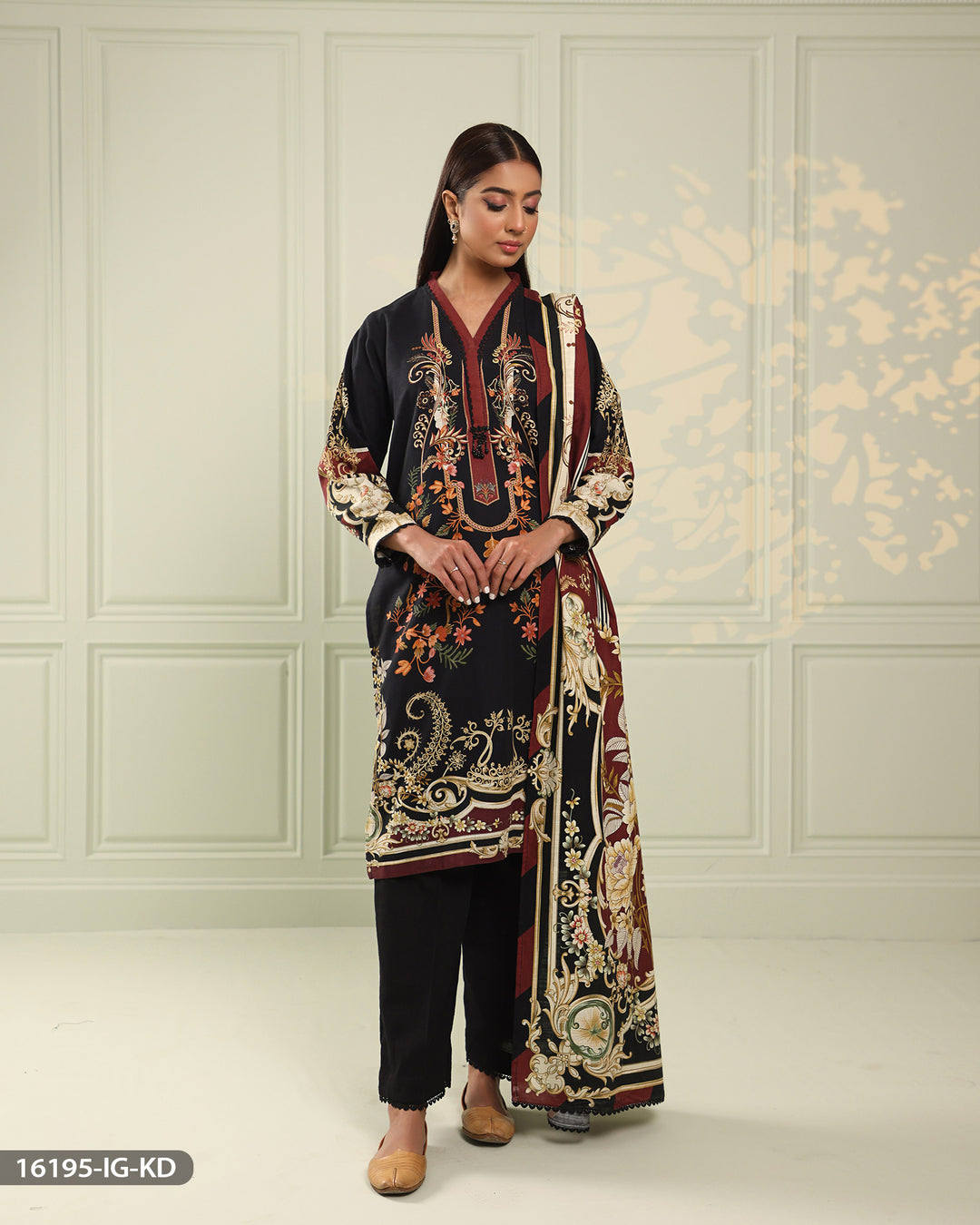 3 Piece Printed Khaddar Suit | 16195-IG-KD