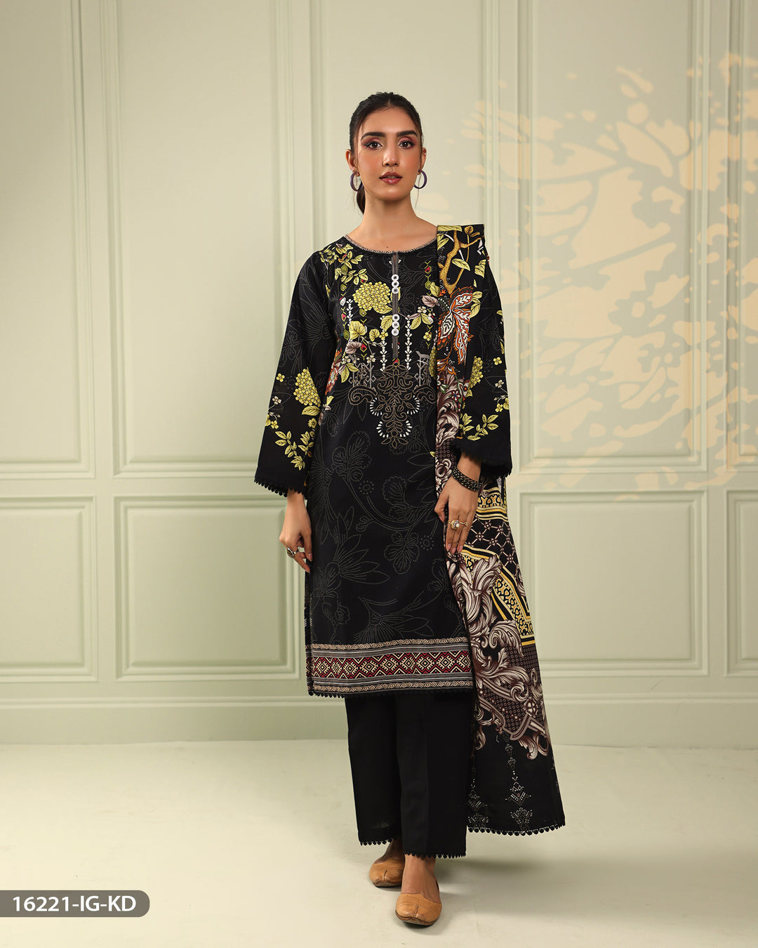 3 Piece Printed Khaddar Suit | 16221-IG-KD