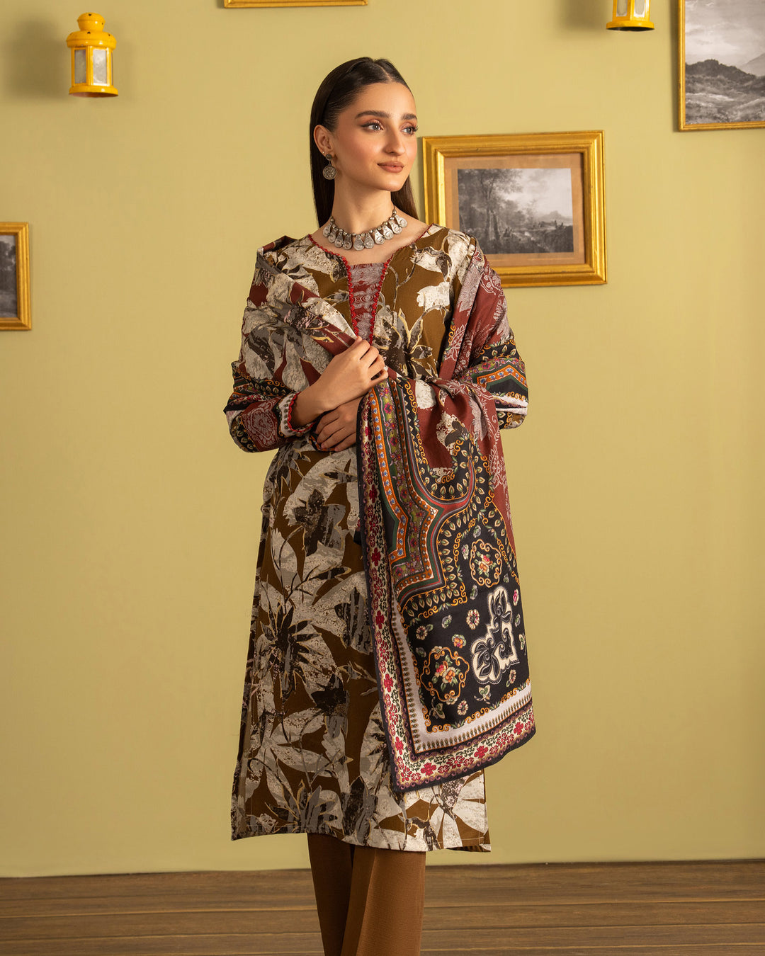 3 Piece - Printed Khaddar Suit Unstitched | UNFF013-KD