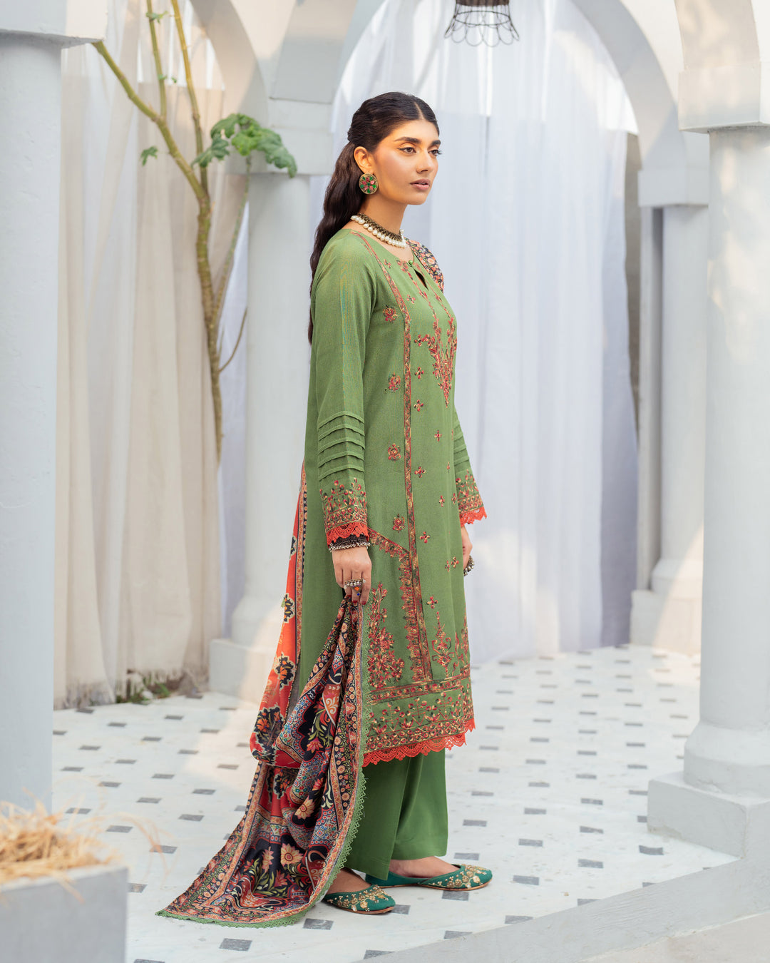 3 Piece - Embroidered Karandi Suit Unstitched | UNFF055-K.LN