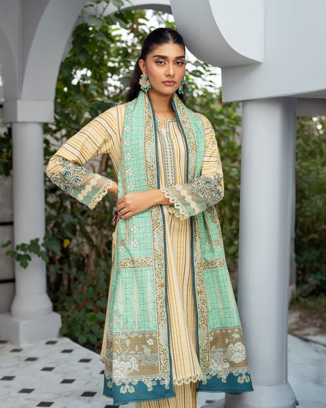 3 Piece - Printed Embroidered Khaddar Suit Unstitched | UNFF038-KD