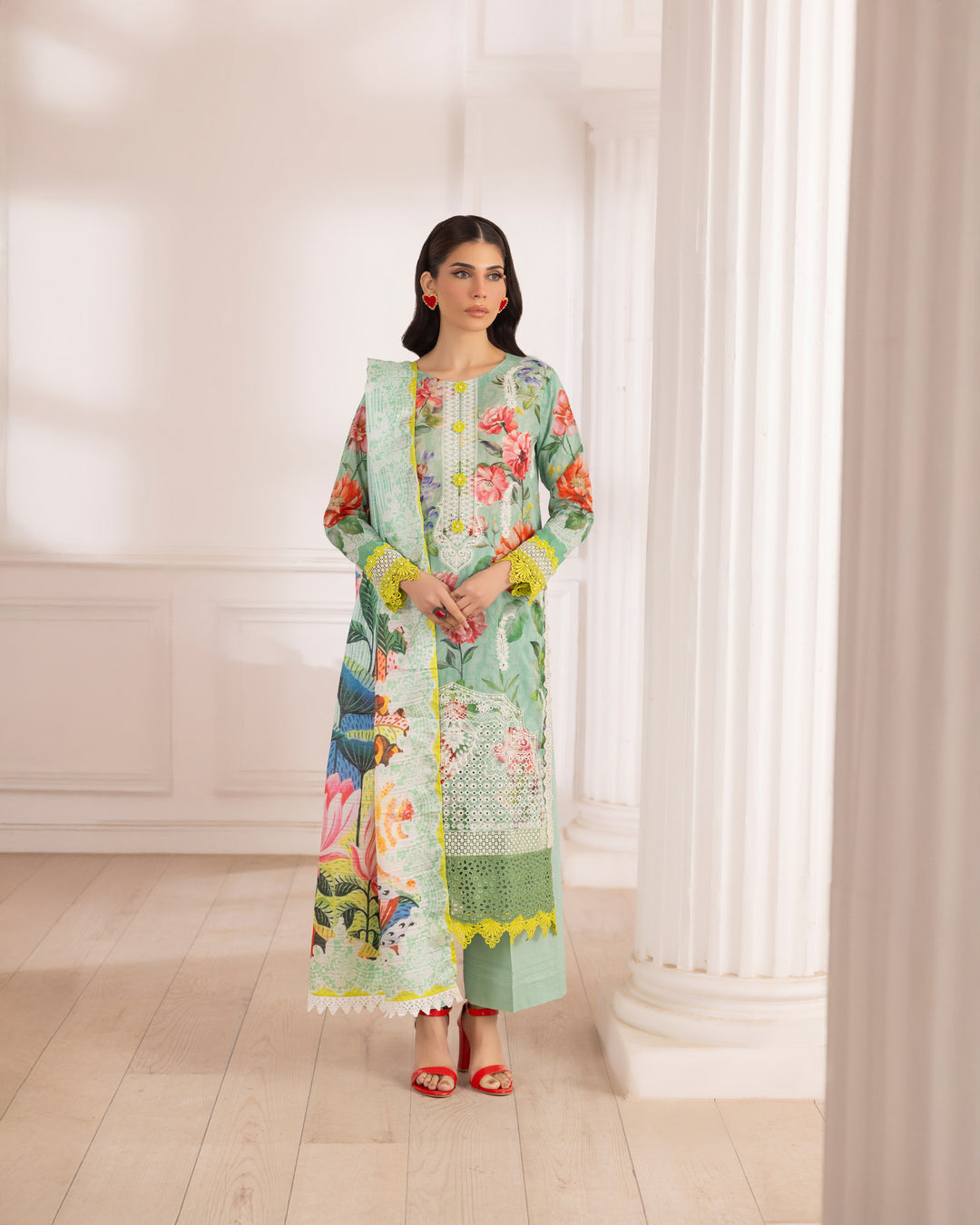 3-Piece Ready-to-Wear Lawn Suit | 17232-IG-LWN - Sha Posh Textile