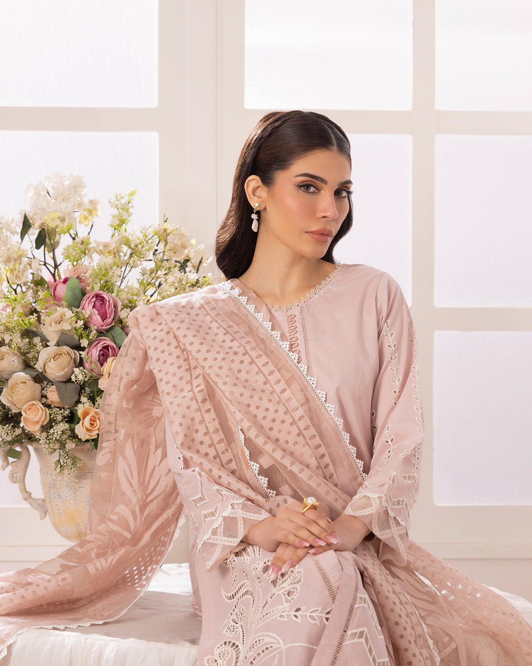 3-Piece Ready-to-Wear Lawn Suit | 17238-IG-LWN - Sha Posh Textile