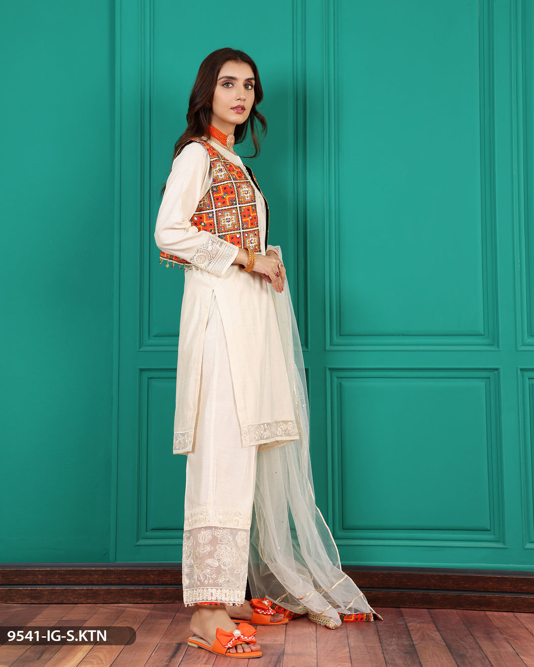 Stitched 3 Piece Embroidered Suit | 9541-IG-S.KTN