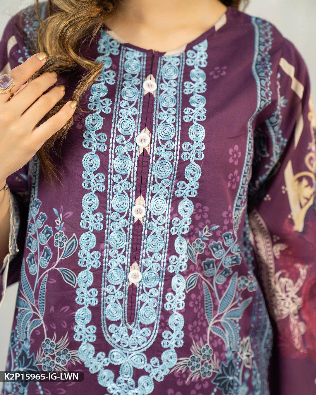 Embroidered Lawn Suit | 15965-IG-LWN