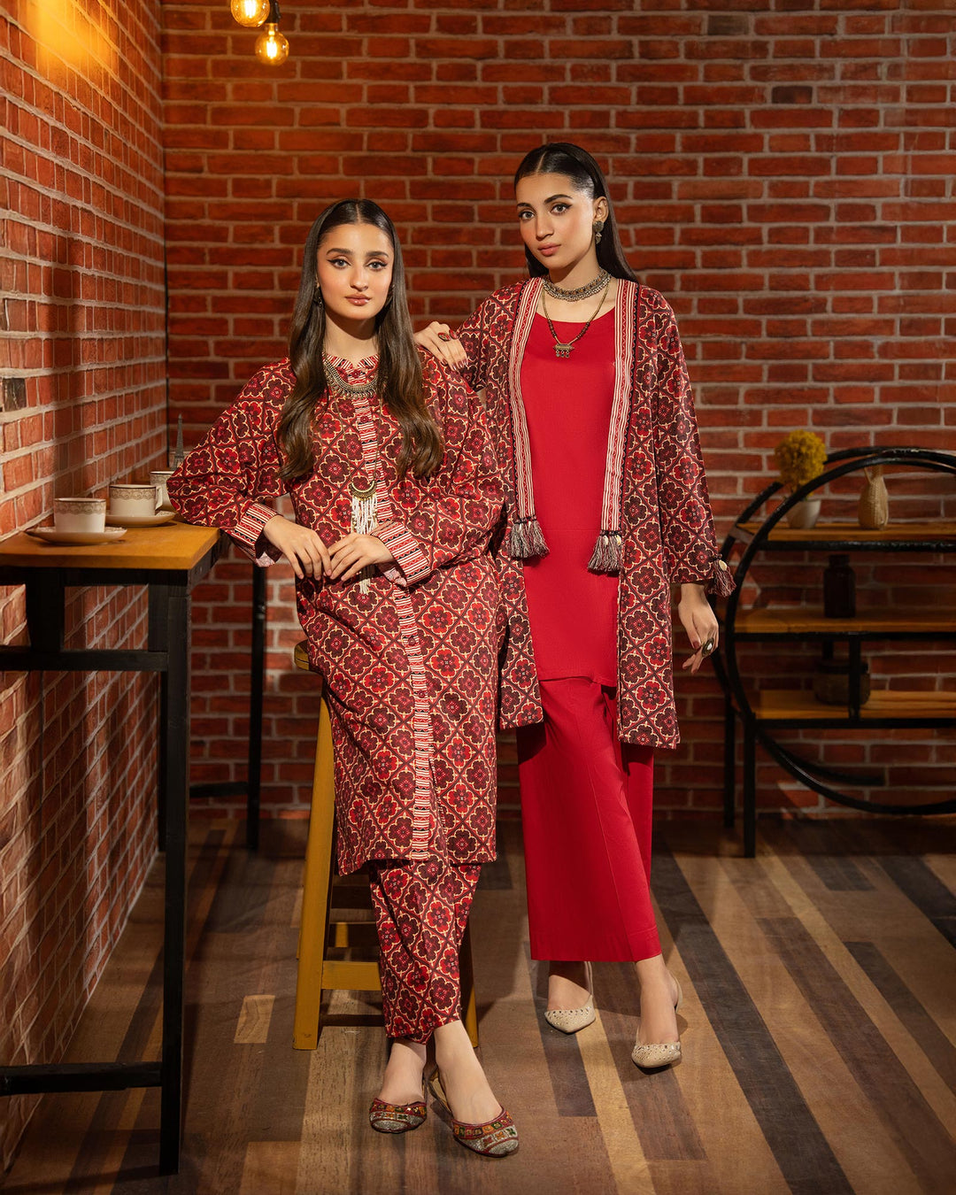 2 Piece - Printed Khaddar Suit Unstitched | UNFF003-KD