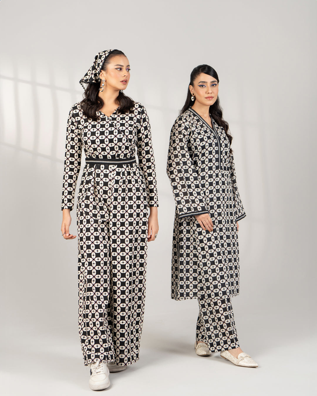 2 Piece - Printed Khaddar Suit Unstitched | UNFF-005