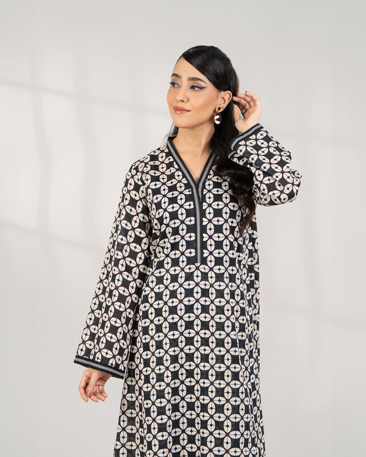 2 Piece - Printed Khaddar Suit Unstitched | UNFF-005