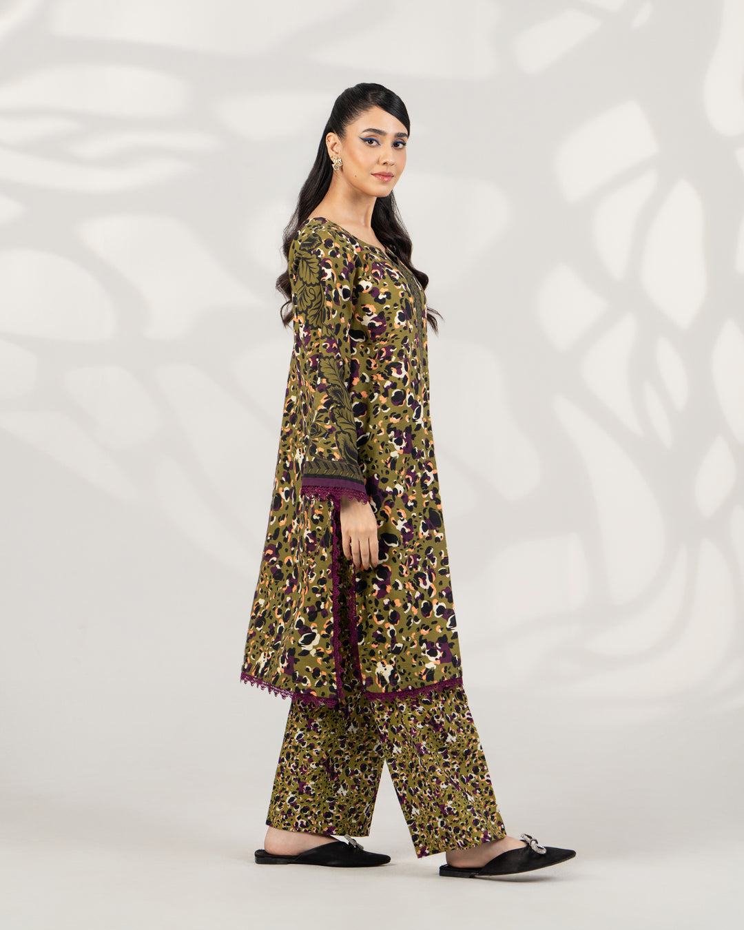 2 Piece - Printed Khaddar Suit Unstitched | UNFF-021