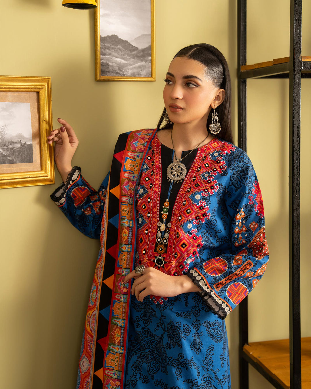 3 Piece - Printed Embroidered Khaddar Suit Unstitched | UNFF035-KD