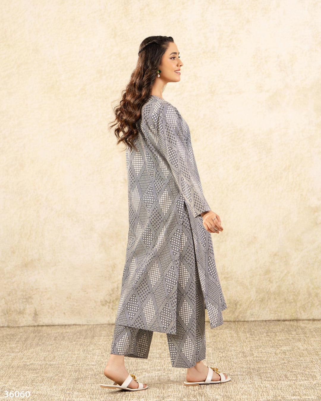 2 Piece Khaddar Suit | 36060-FU-KD