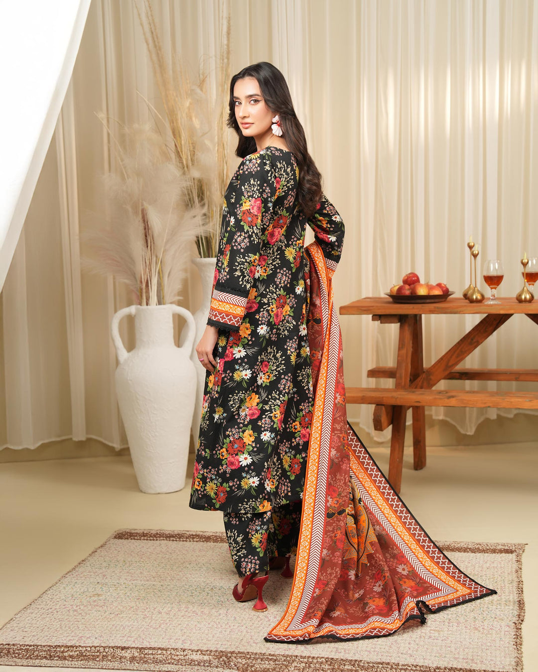 3 Piece - Khaddar Printed Suit Unstitched | UNFF034