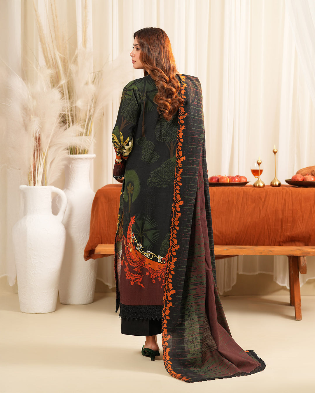 3 Piece - Khaddar Printed Suit Unstitiched | UNFF018