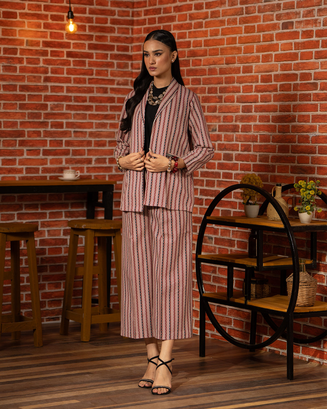 2 Piece - Printed Khaddar Suit Unstitched | UNFF004-KD