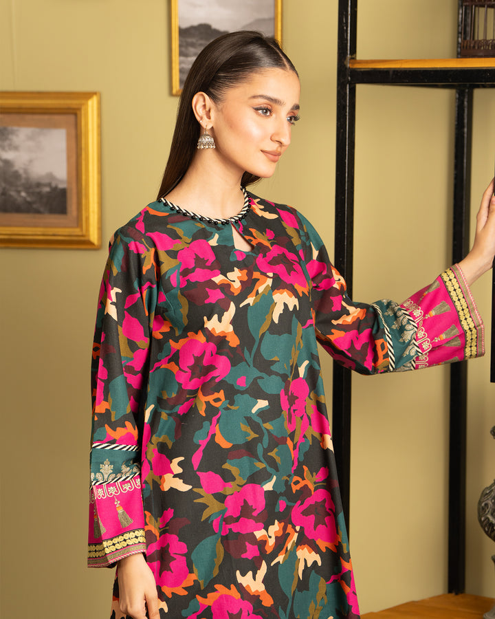 2 Piece - Printed Khaddar Suit Unstitched | UNFF011-KD