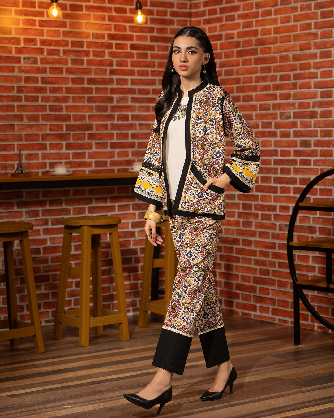 2 Piece - Printed Khaddar Suit Unstitched | UNFF022-KD